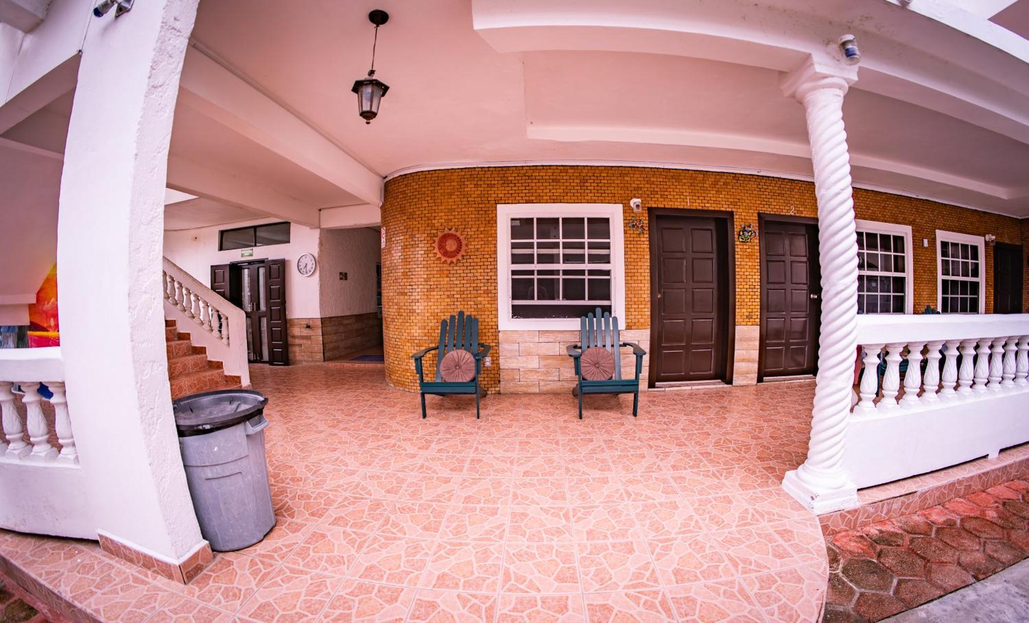 Las Palmas Hotel Corozal Buitenkant foto